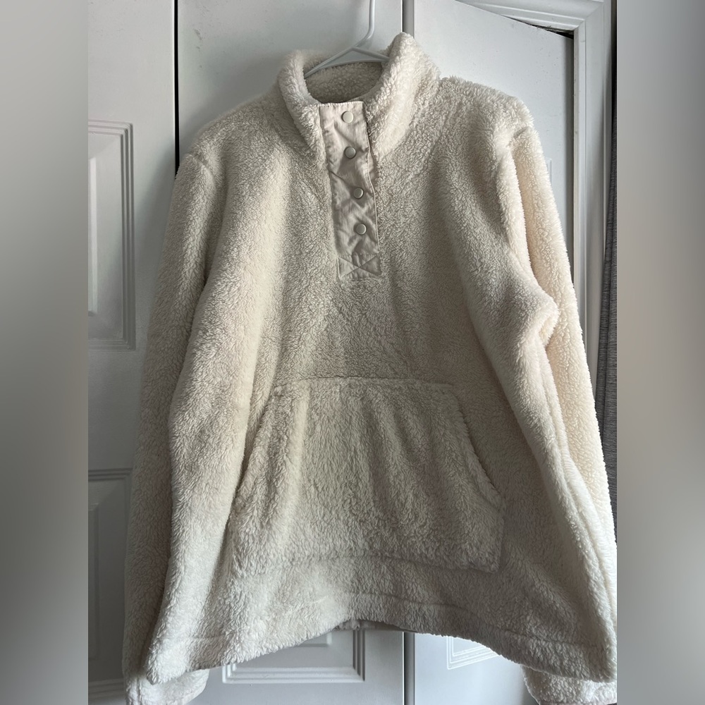 Eddie Bauer White Fluffy Pullover